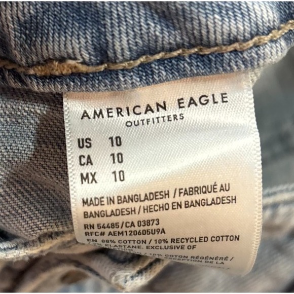 AMERICAN EAGLE Baggy Bermuda Womens 10 Light Wash Denim Cargo Shorts - Picture 7 of 11